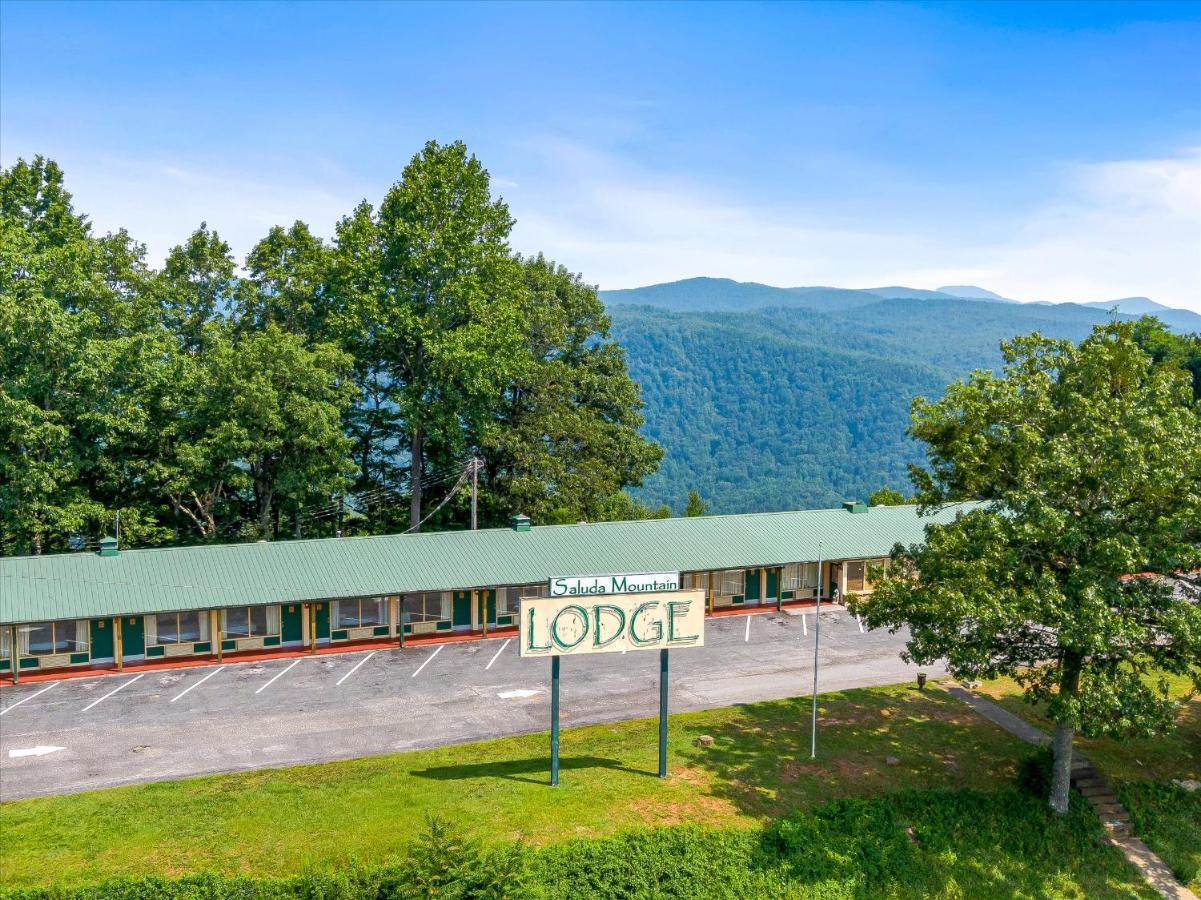 Green River Lodge Saluda Extérieur photo