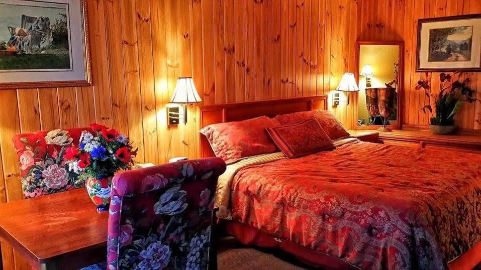 Green River Lodge Saluda Extérieur photo